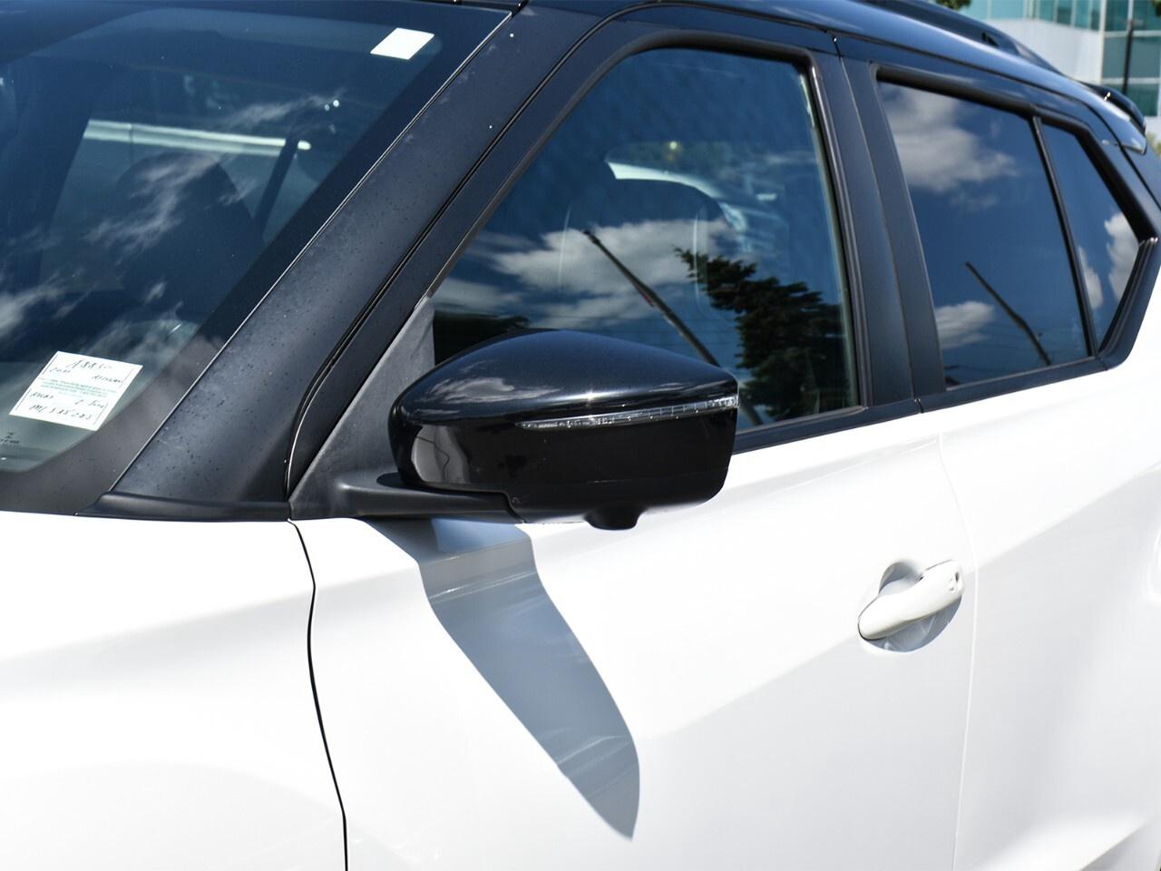 2021 Nissan Kicks SR PREMIUM, BOSE AUDIO, APPLE CARPLAY, 360 MONITOR Photo