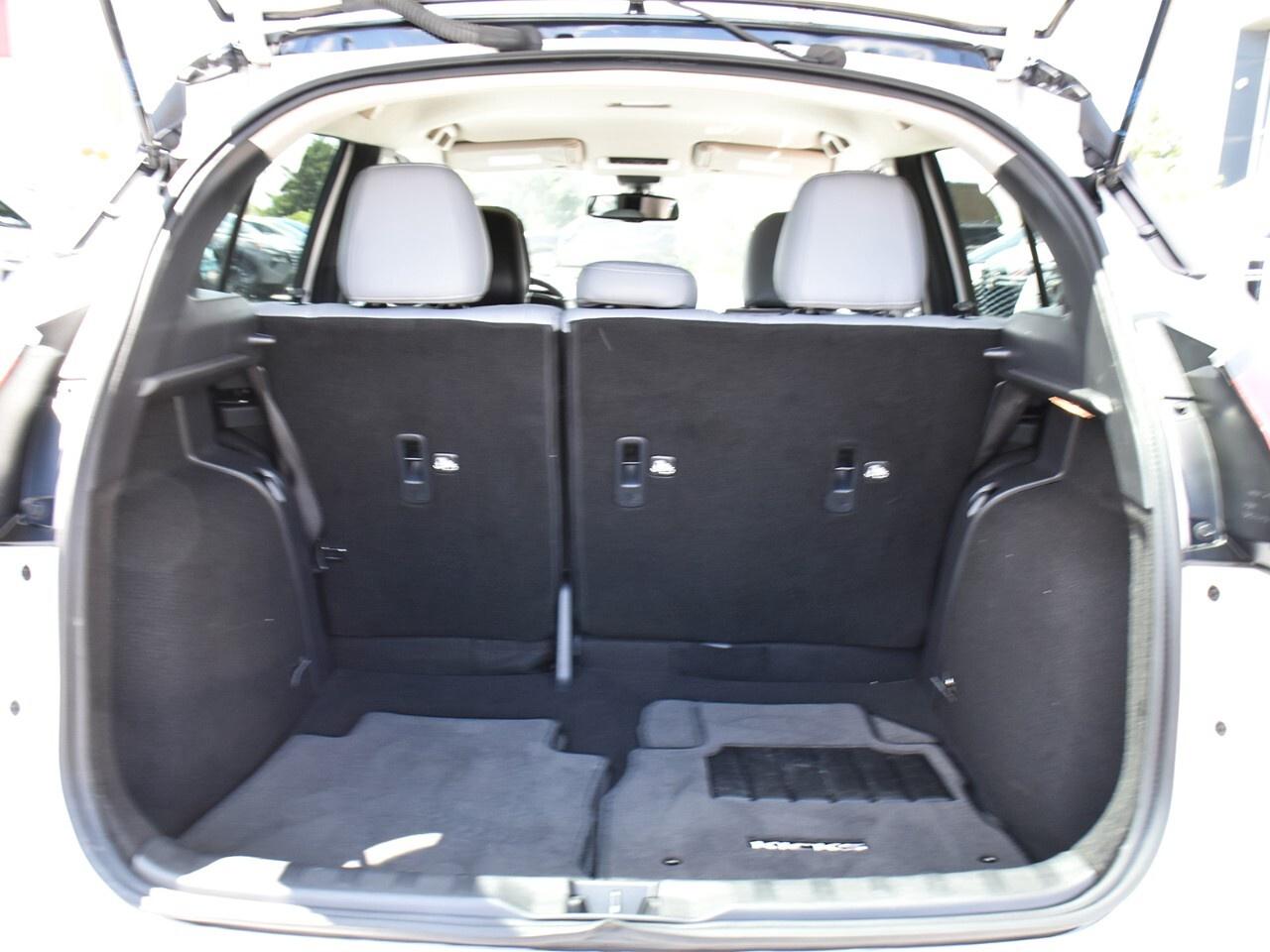 2021 Nissan Kicks SR PREMIUM, BOSE AUDIO, APPLE CARPLAY, 360 MONITOR Photo