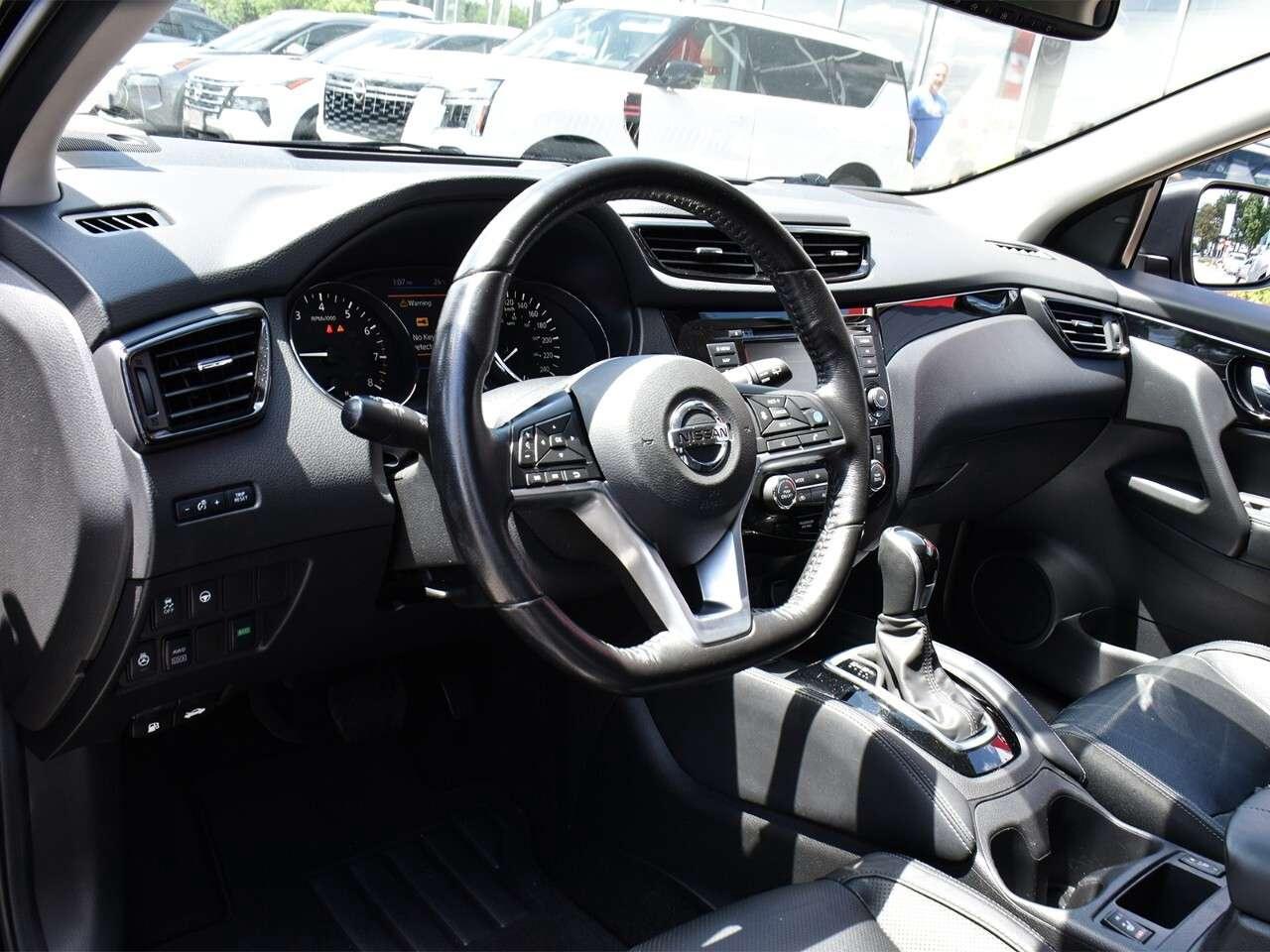 2019 Nissan Qashqai SL PLATINUM, BOSE AUDIO, 360 MONITOR Photo