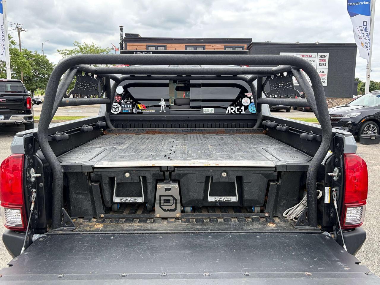 2018 Toyota Tacoma TRD Off Road Photo