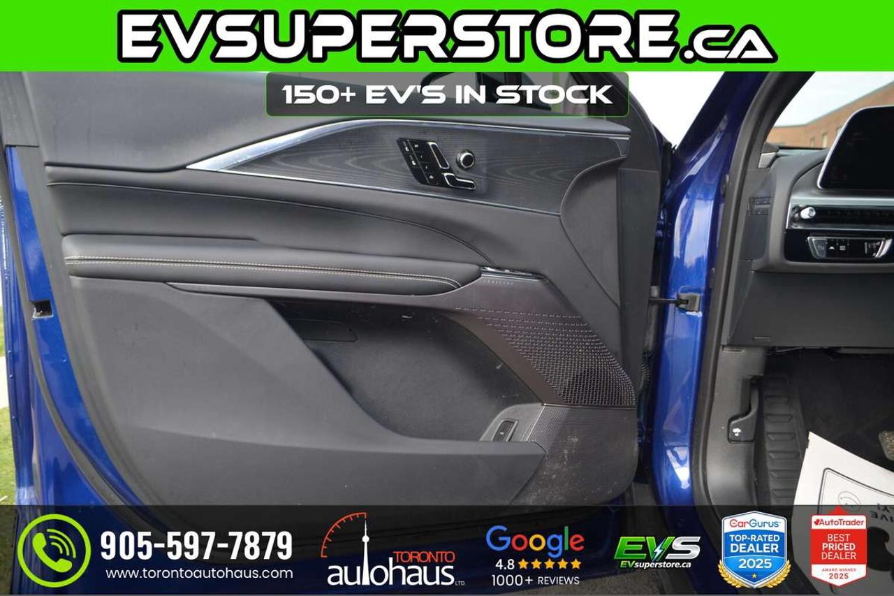 2024 Cadillac LYRIQ SPORT 1 I 600E4 AWD Photo