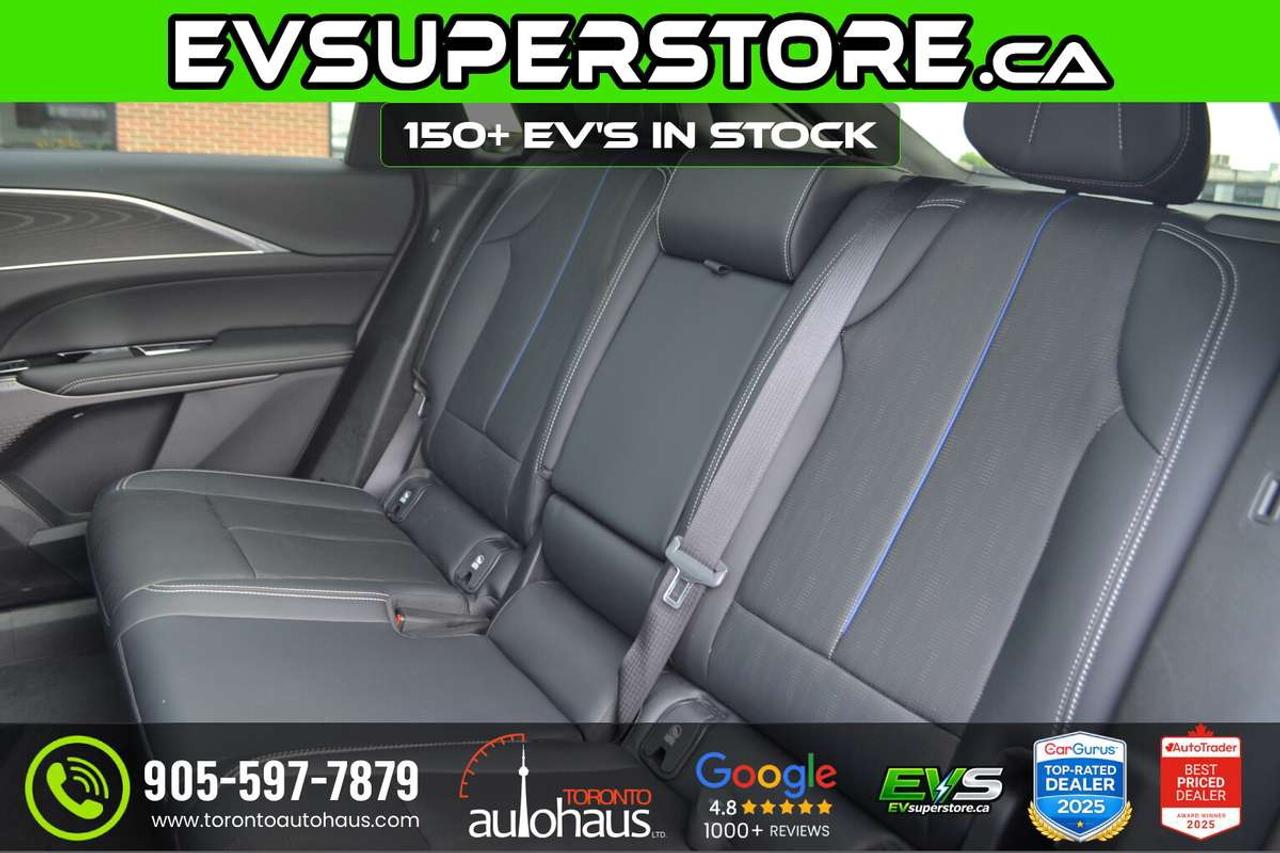 2024 Cadillac LYRIQ SPORT 1 I 600E4 AWD Photo