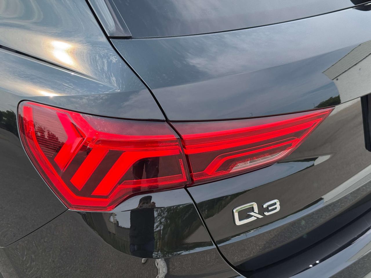 2024 Audi Q3 KOMFORT   QUATTRO   S LINE   NO ACCIDENT   PANO SUNROOF Photo