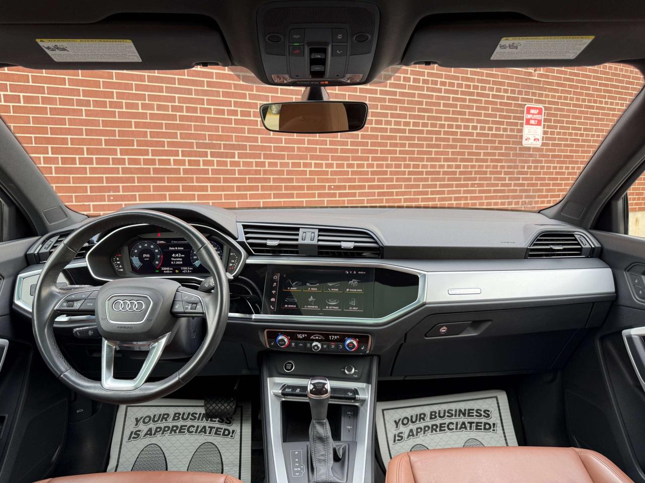 2024 Audi Q3 KOMFORT   QUATTRO   S LINE   NO ACCIDENT   PANO SUNROOF Photo