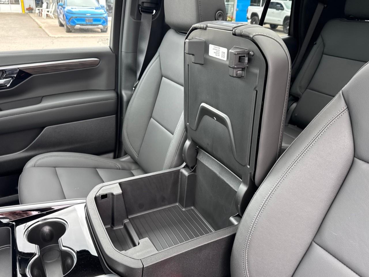 2026 Chevrolet Tahoe 4WD 4dr LT Photo