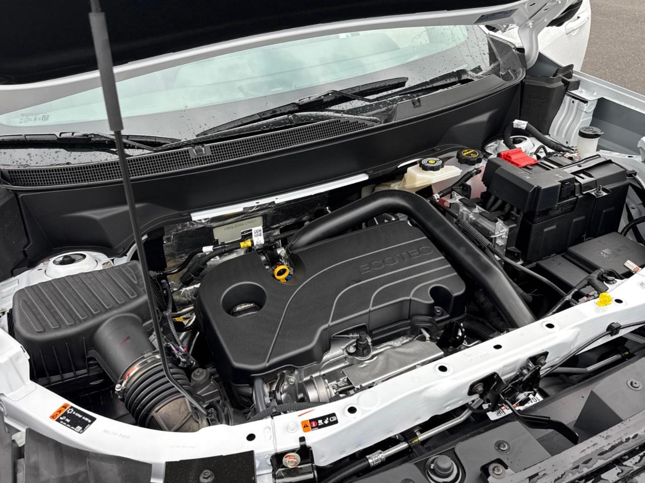 2027 GMC Terrain AWD AT4 Photo