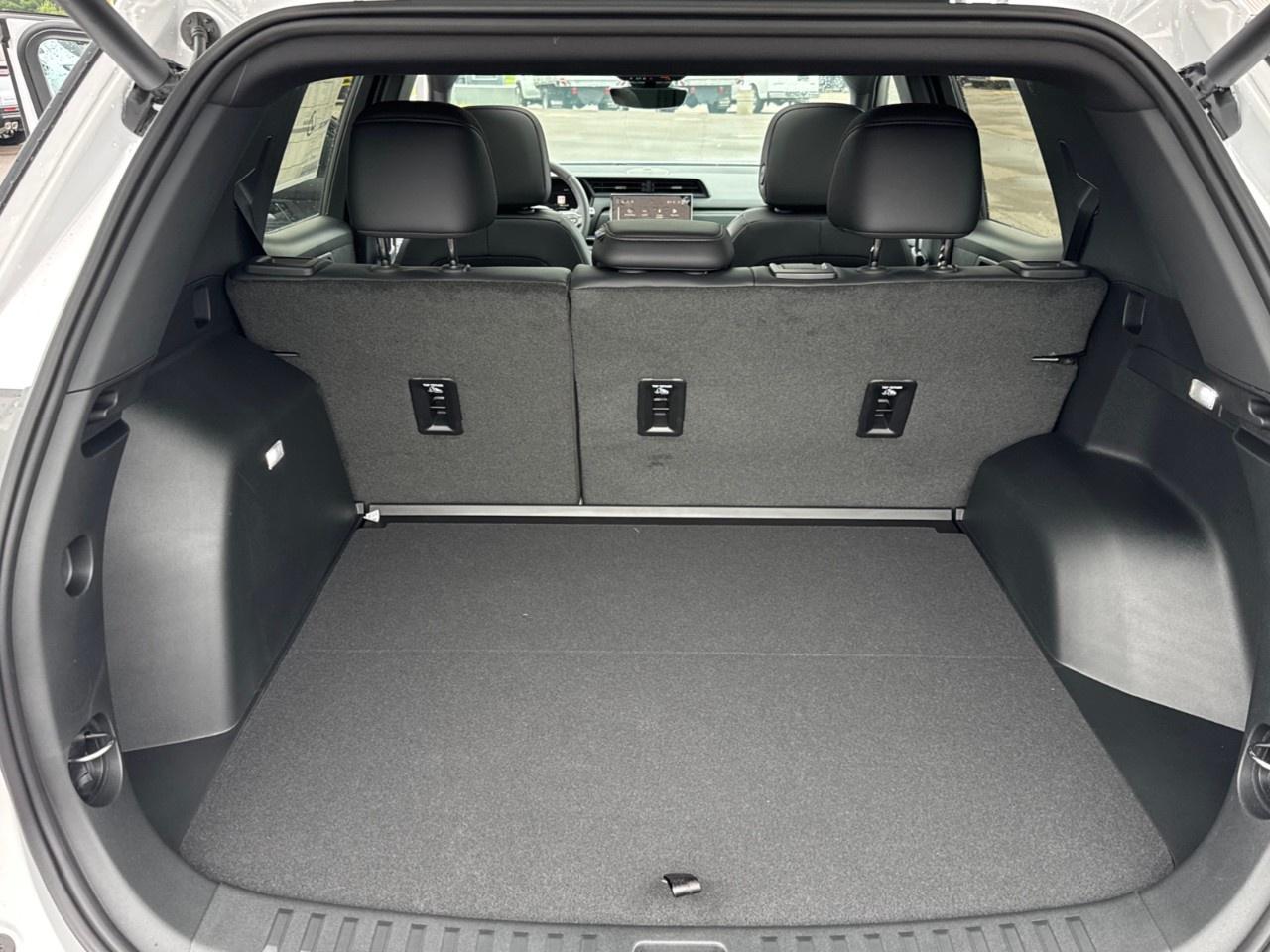 2027 GMC Terrain AWD AT4 Photo