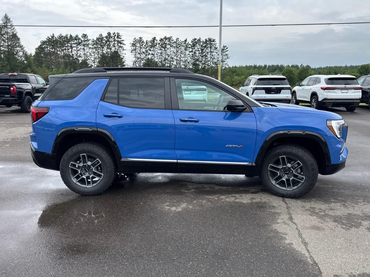 2027 GMC Terrain AWD AT4 Photo