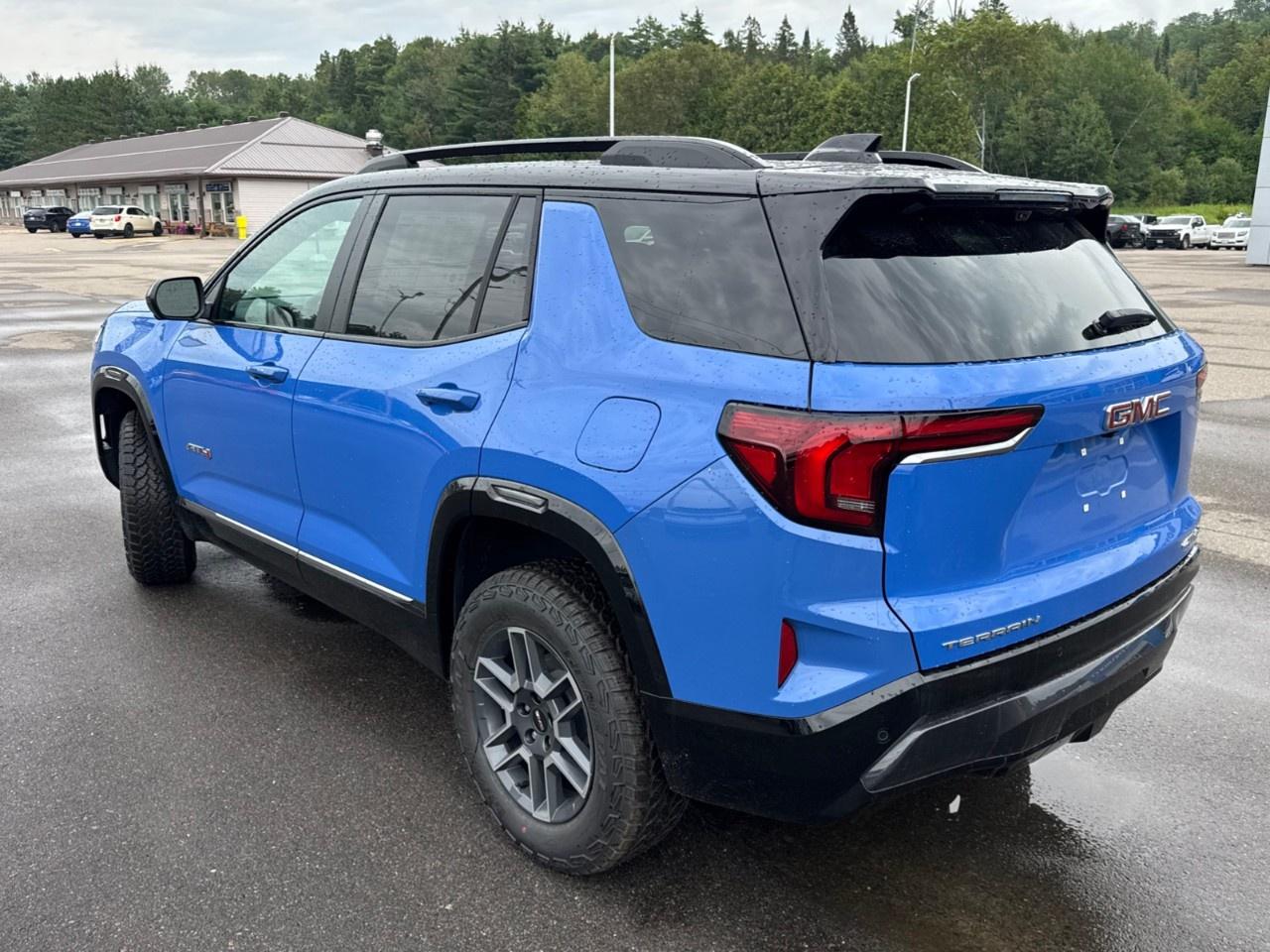 2027 GMC Terrain AWD AT4 Photo