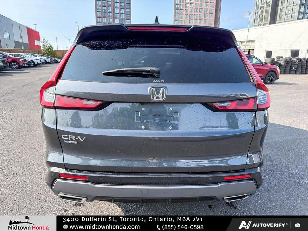 2024 Honda CR-V Hybrid HYBRID TECH I NO ACCIDENTS I LEATHER SEATS Photo
