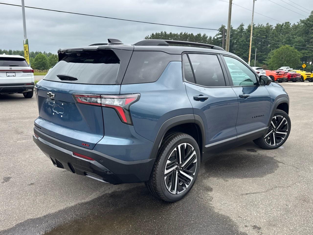 2027 Chevrolet Equinox AWD RS Photo