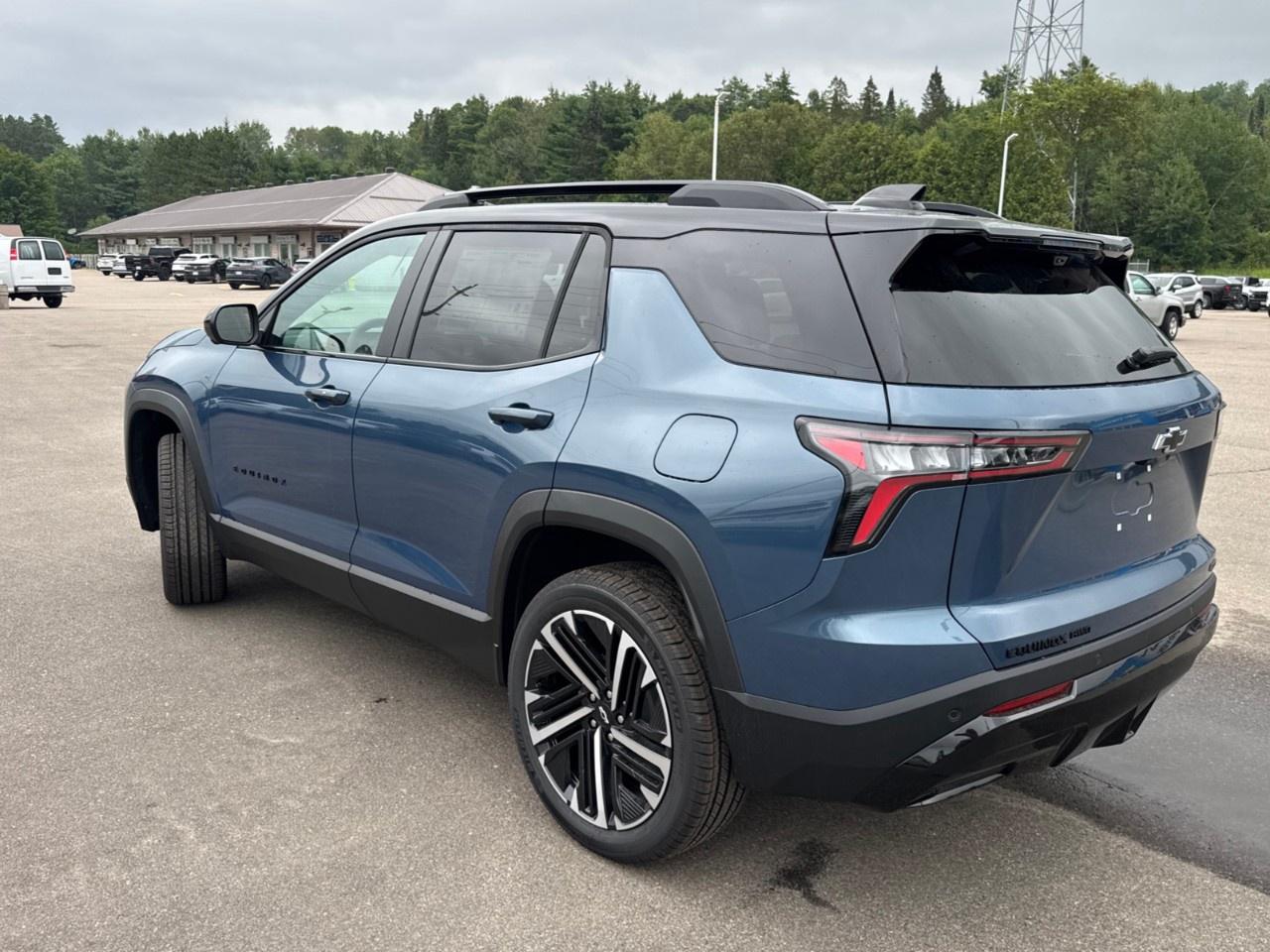 2027 Chevrolet Equinox AWD RS Photo