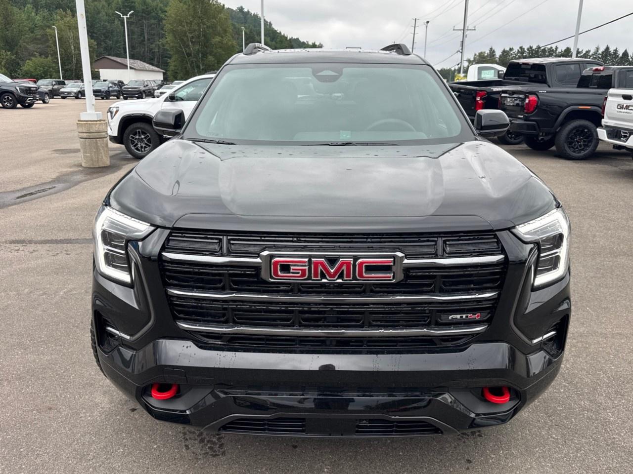 2027 GMC Terrain AWD AT4 Photo5