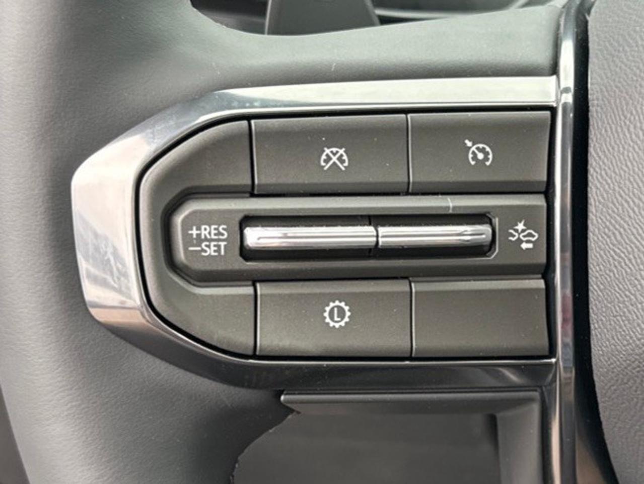 2027 GMC Terrain AWD AT4 Photo