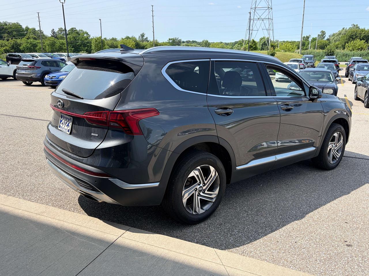 2023 Hyundai Santa Fe Preferred   Clean Carfax Photo
