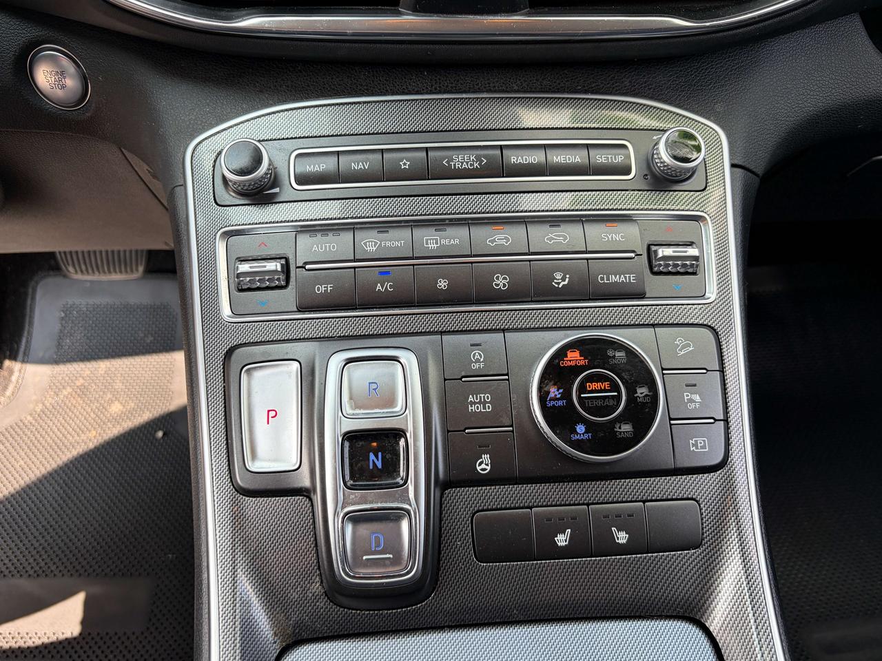 2023 Hyundai Santa Fe Preferred   Clean Carfax Photo