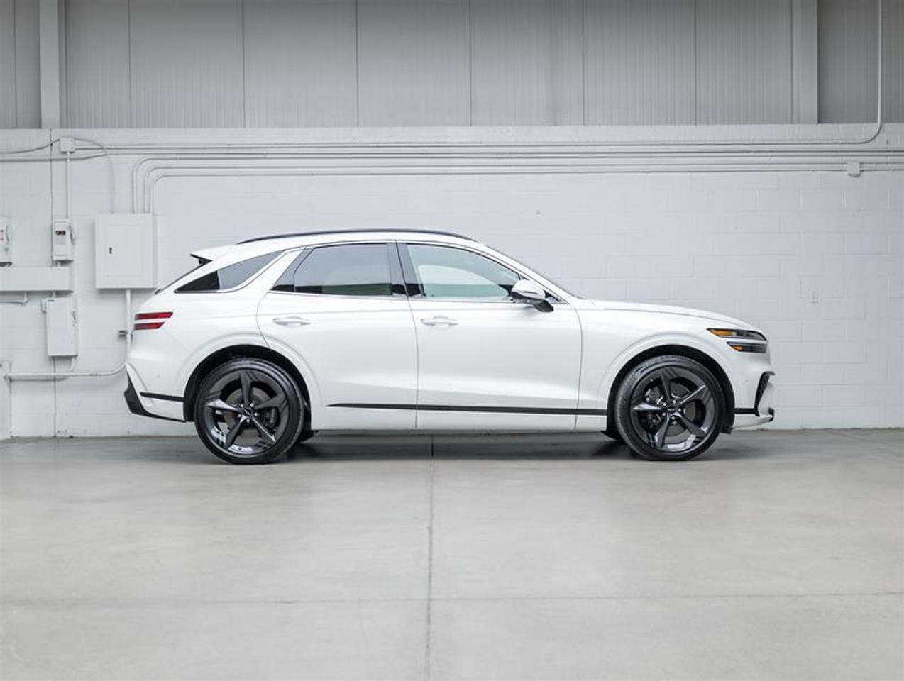 2026 Genesis GV70  Photo