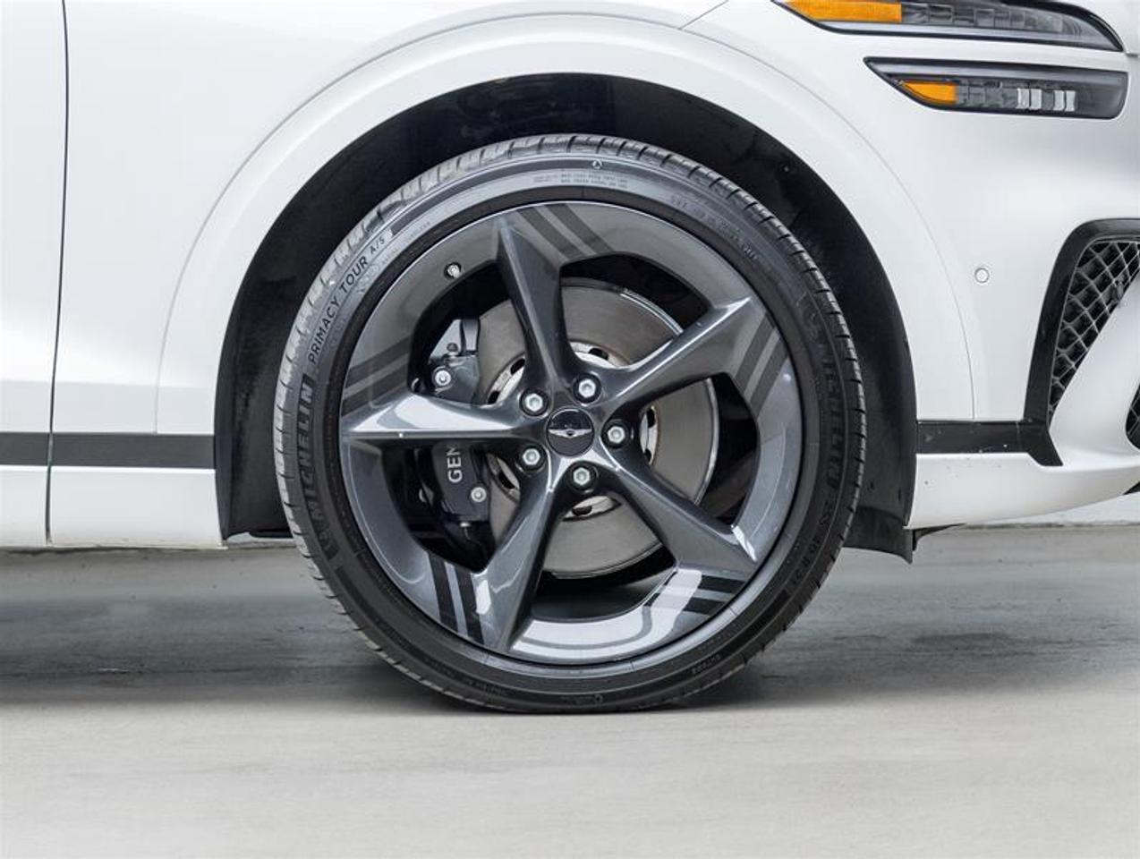 2026 Genesis GV70  Photo
