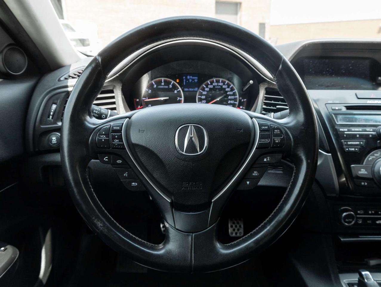 2015 Acura ILX Dynamic w/Navi Pkg, 6 Speed Manual Photo