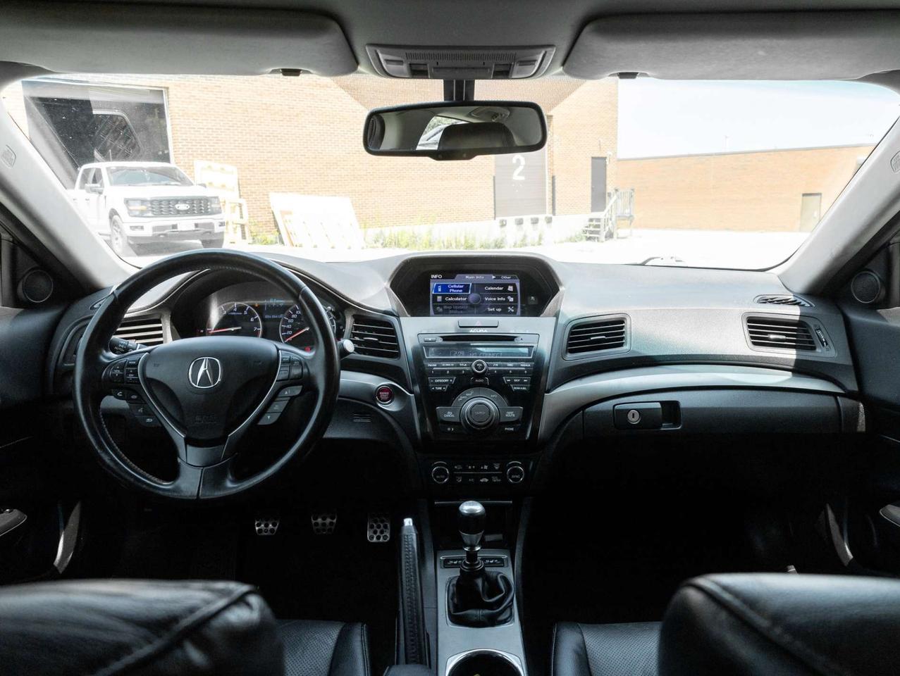 2015 Acura ILX Dynamic w/Navi Pkg, 6 Speed Manual Photo