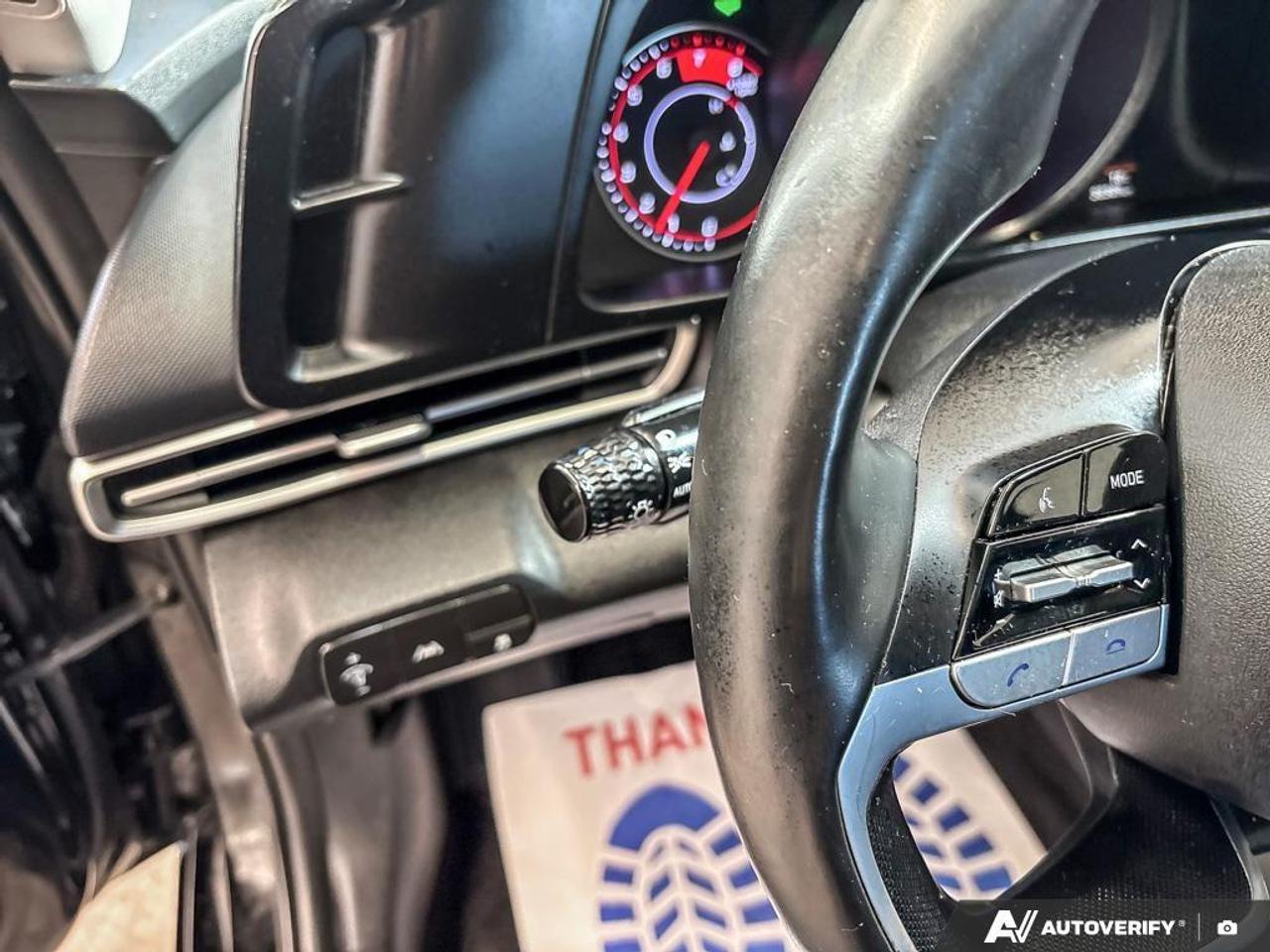 2022 Hyundai Elantra Preferred w/Sun & Tech Pkg 4dr Sedan Photo