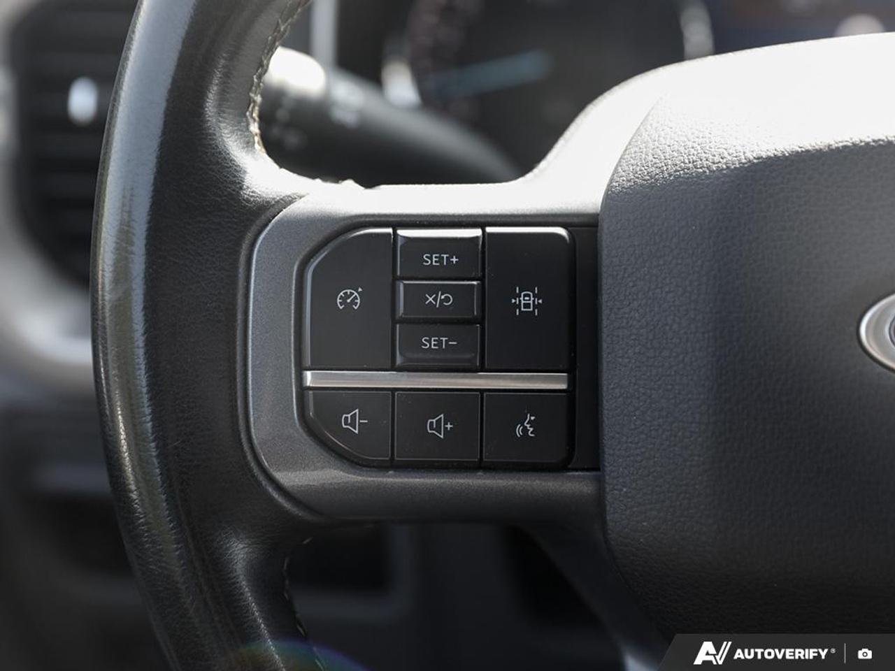 2023 Ford F-150 XLT 301A | NAVIGATION SYSTEM | KEYLESS ENTRY Photo