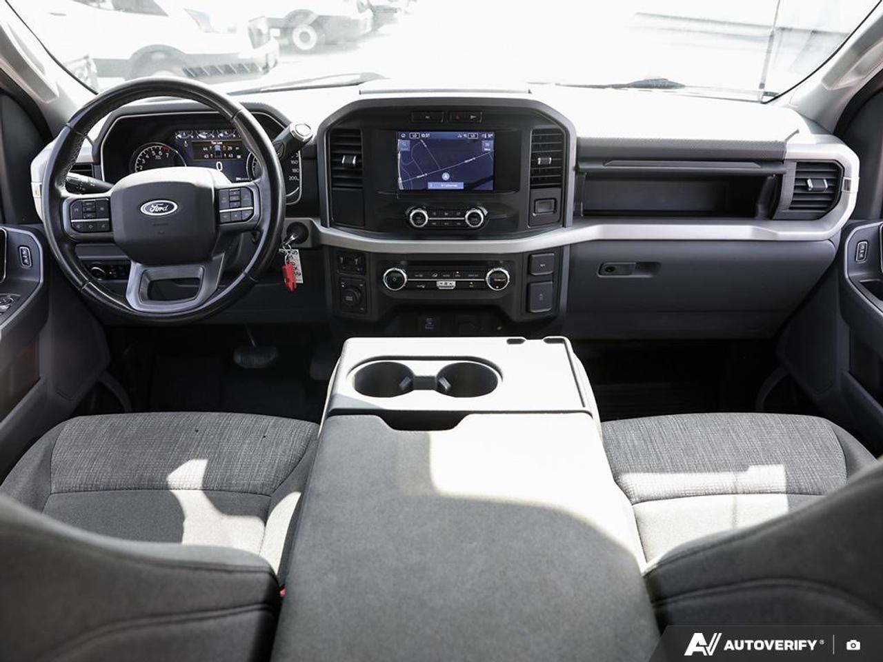 2023 Ford F-150 XLT 301A | NAVIGATION SYSTEM | KEYLESS ENTRY Photo