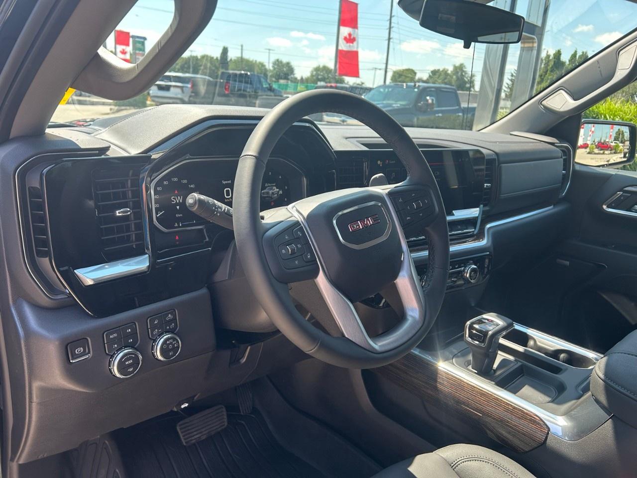 2026 GMC Sierra 1500 Crew Cab Short Box 4-Wheel Drive Elevation Photo