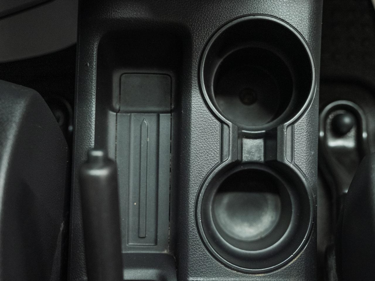 2021 Nissan NV200 SV | Dual Doors | Backup Camera | CarPlay