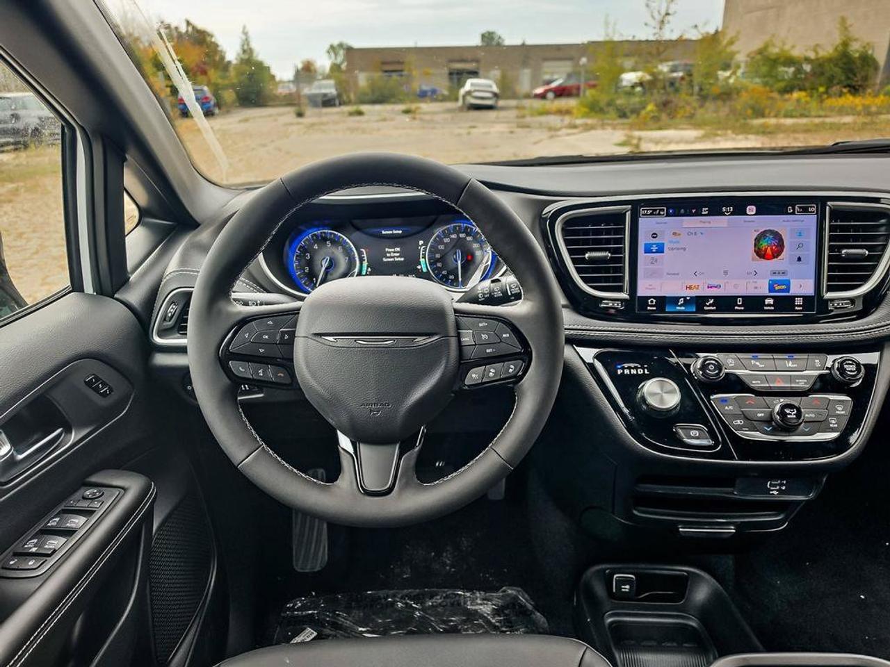 2027 Chrysler Pacifica Select|AWD|S AppearancePKG|Safety PKG| Photo