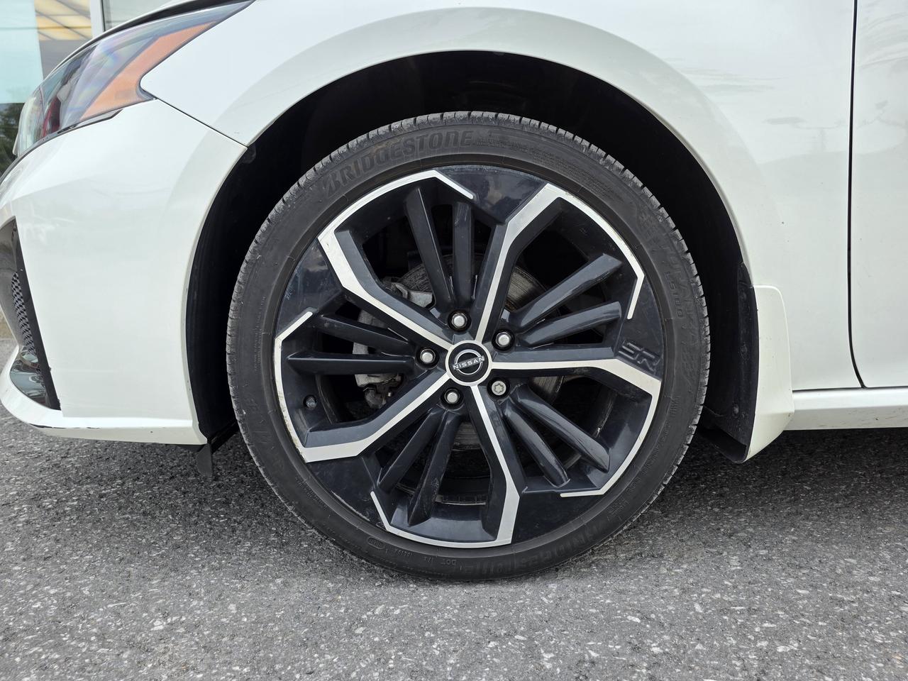 2024 Nissan Altima SR Photo