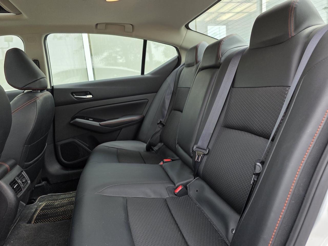 2024 Nissan Altima SR Photo