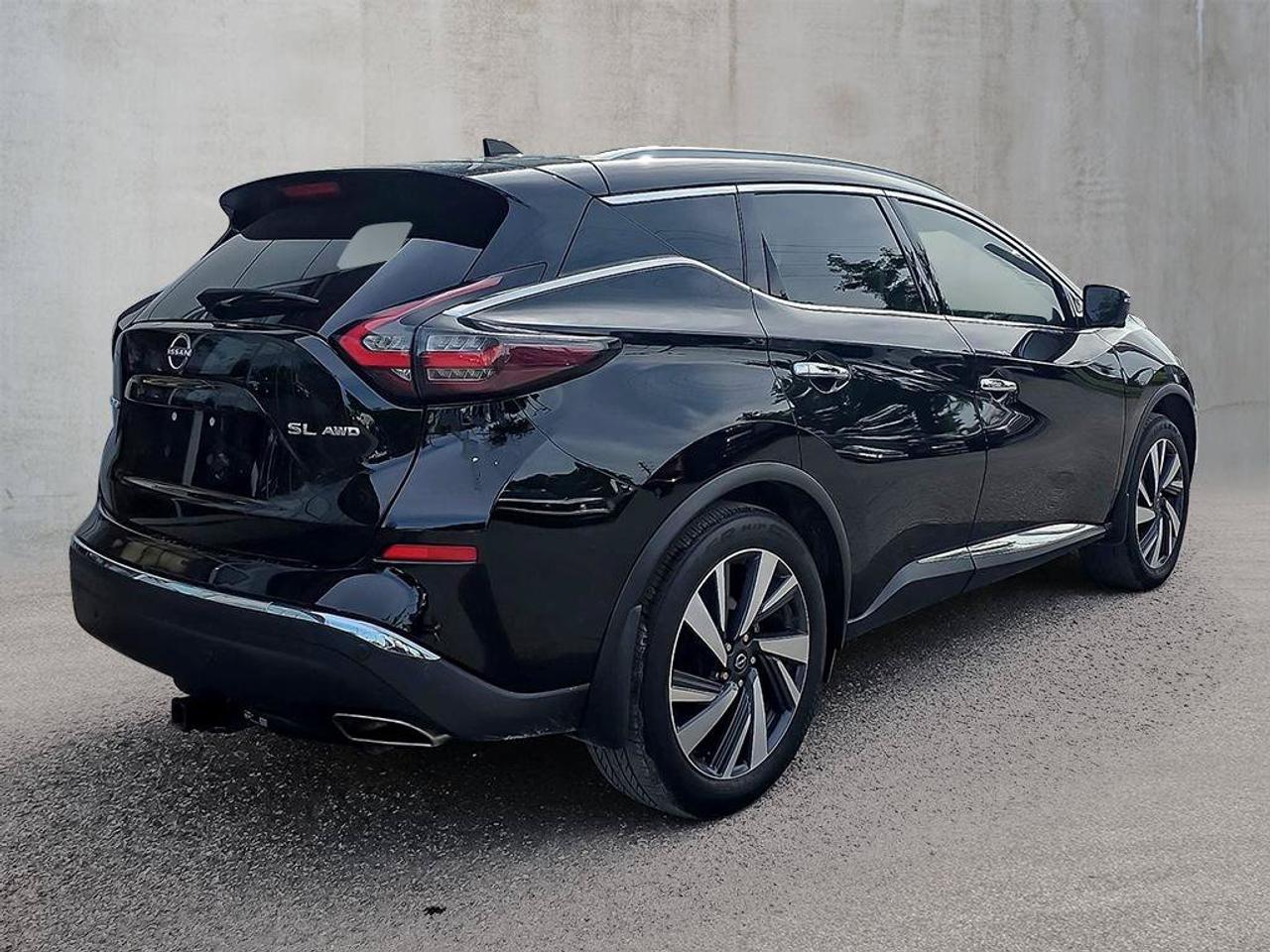 2023 Nissan Murano SL Photo