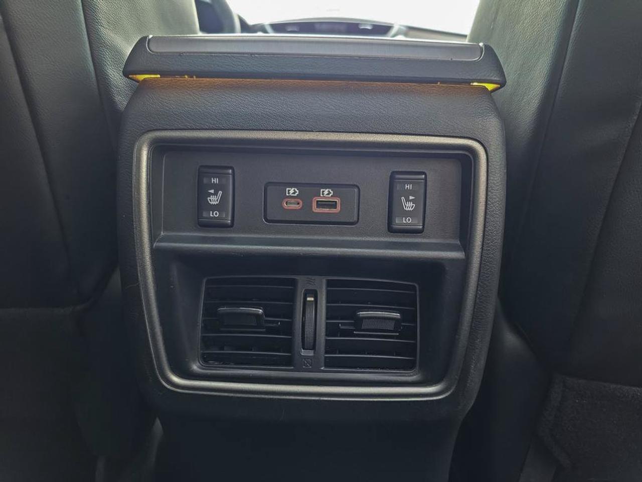 2023 Nissan Murano SL Photo