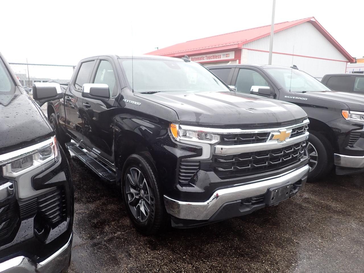 2023 Chevrolet Silverado 1500 LT Photo