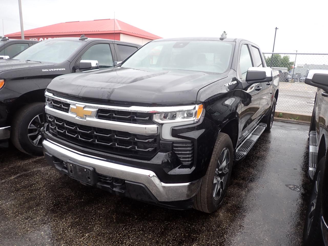 2023 Chevrolet Silverado 1500 LT Photo