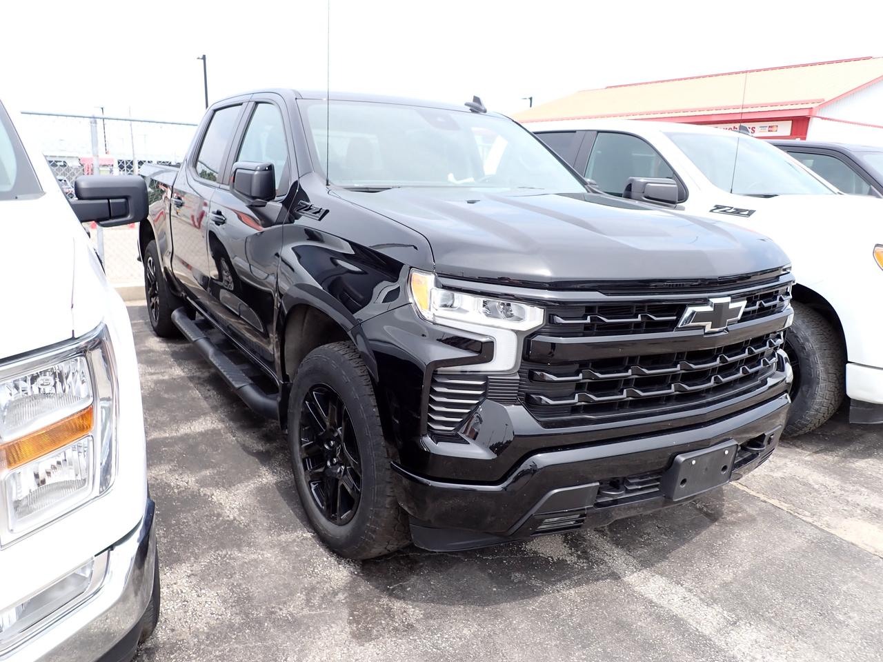 2024 Chevrolet Silverado 1500 RST 4WD Crew Cab Photo