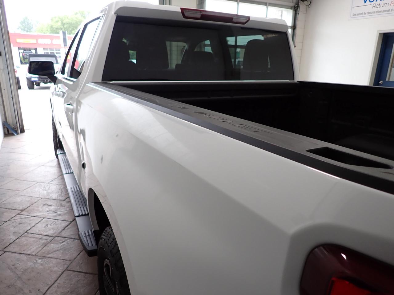 2024 Chevrolet Silverado 1500 RST 4WD CREW CAB NAVI Z71 Photo