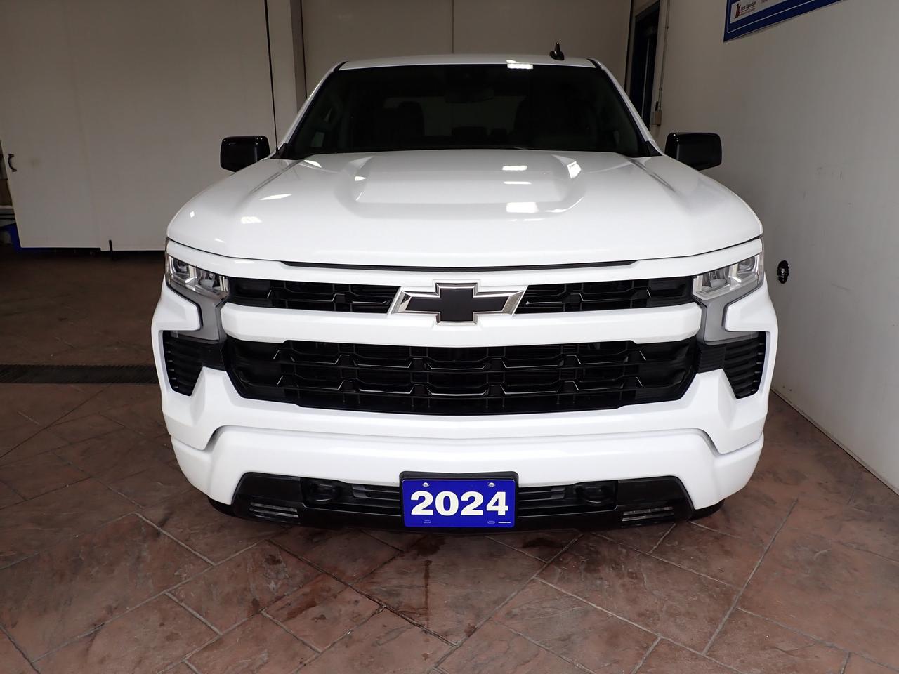 2024 Chevrolet Silverado 1500 RST 4WD CREW CAB NAVI Z71 Photo