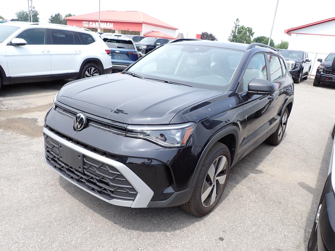 2026 Volkswagen Taos Trendline 4MOTION 4WD Photo