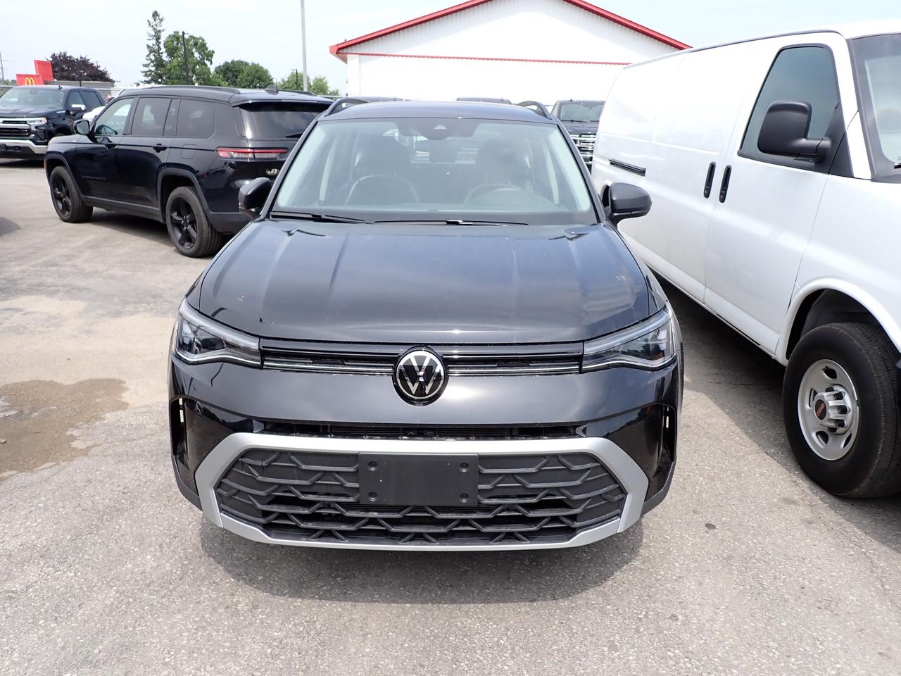 2026 Volkswagen Taos Trendline 4MOTION 4WD Photo