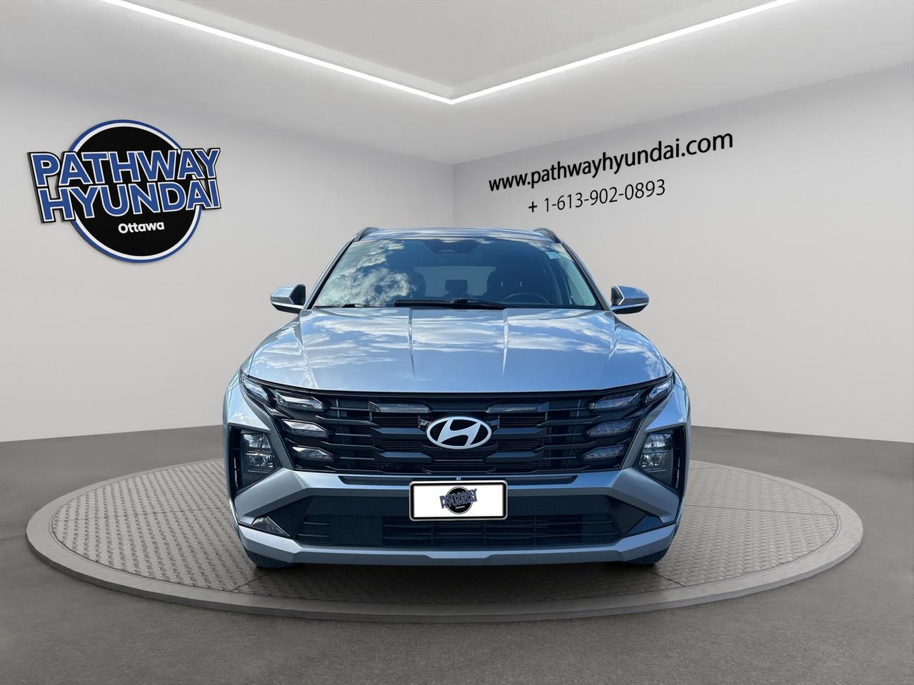 2025 Hyundai Tucson Preferred |  All-Wheel Drive (AWD) | Adaptive Cruise Control | Blind-Spot Collision Warning | Photo