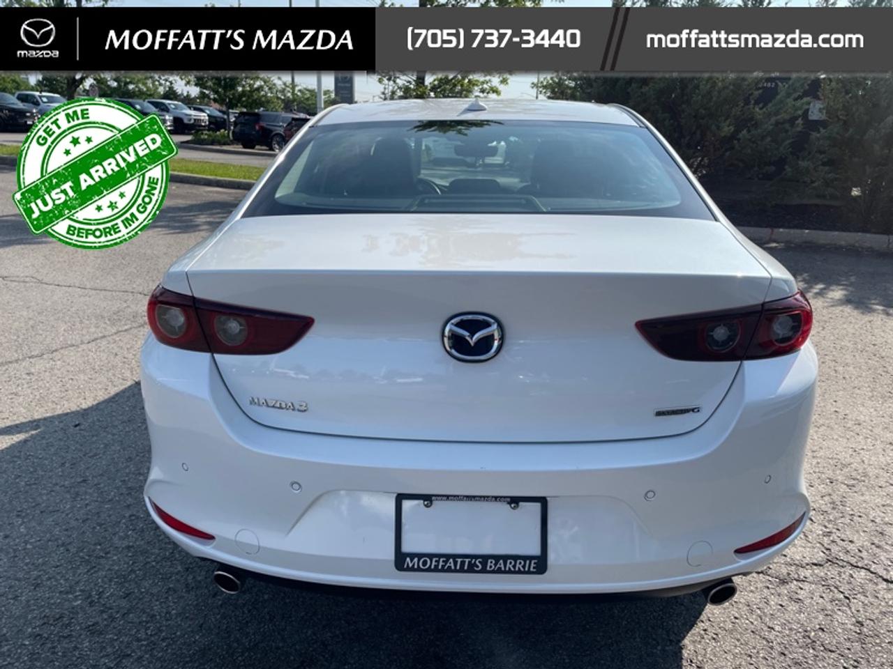 2023 Mazda MAZDA3 GT Photo