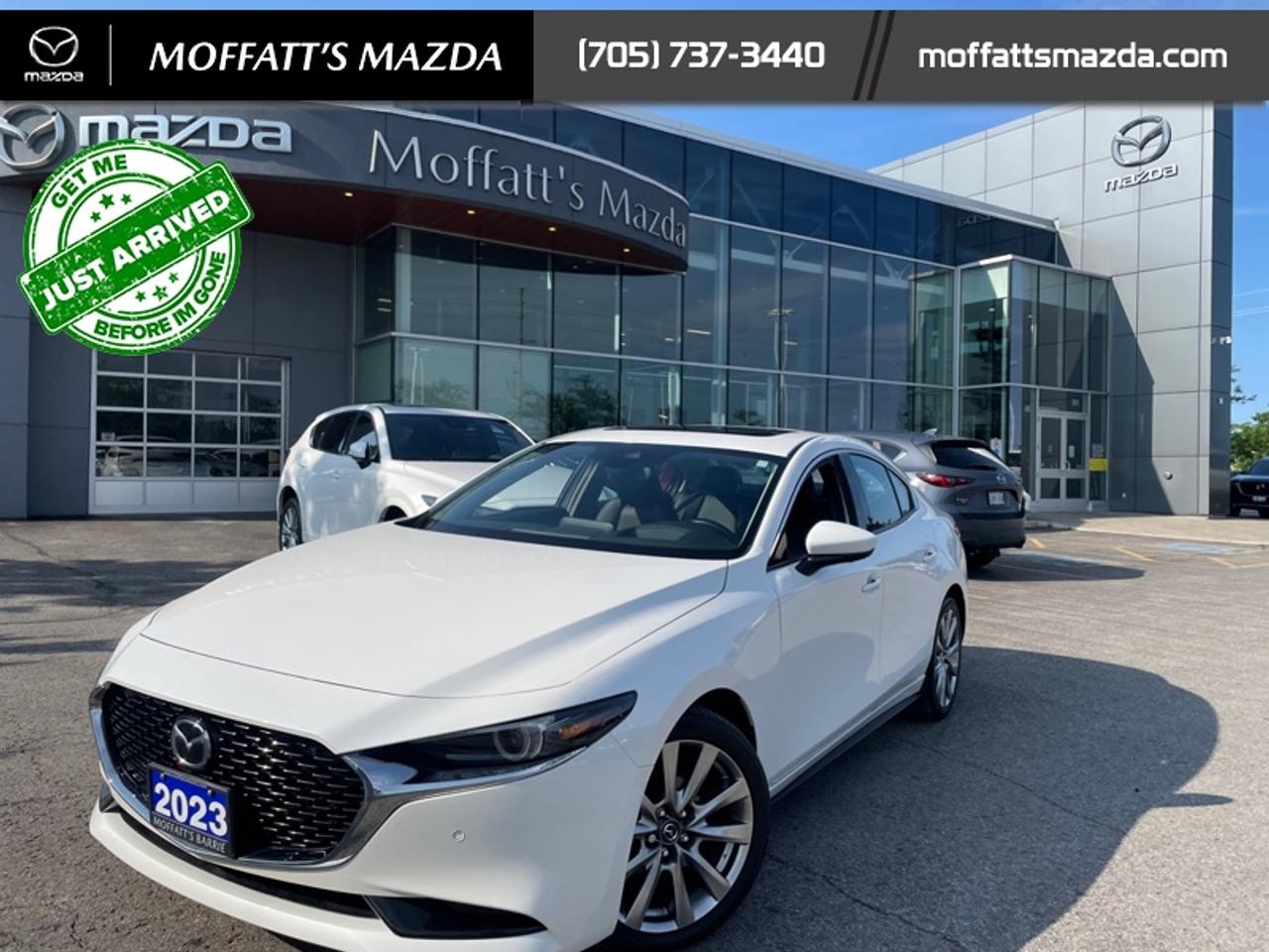 2023 Mazda MAZDA3 GT Photo0