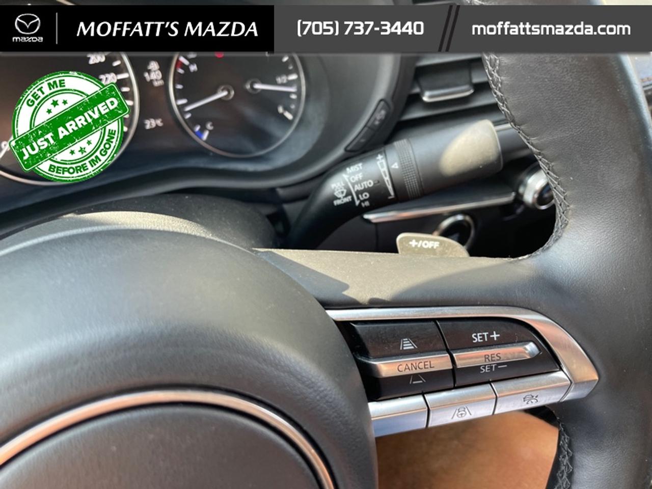 2023 Mazda MAZDA3 GT Photo