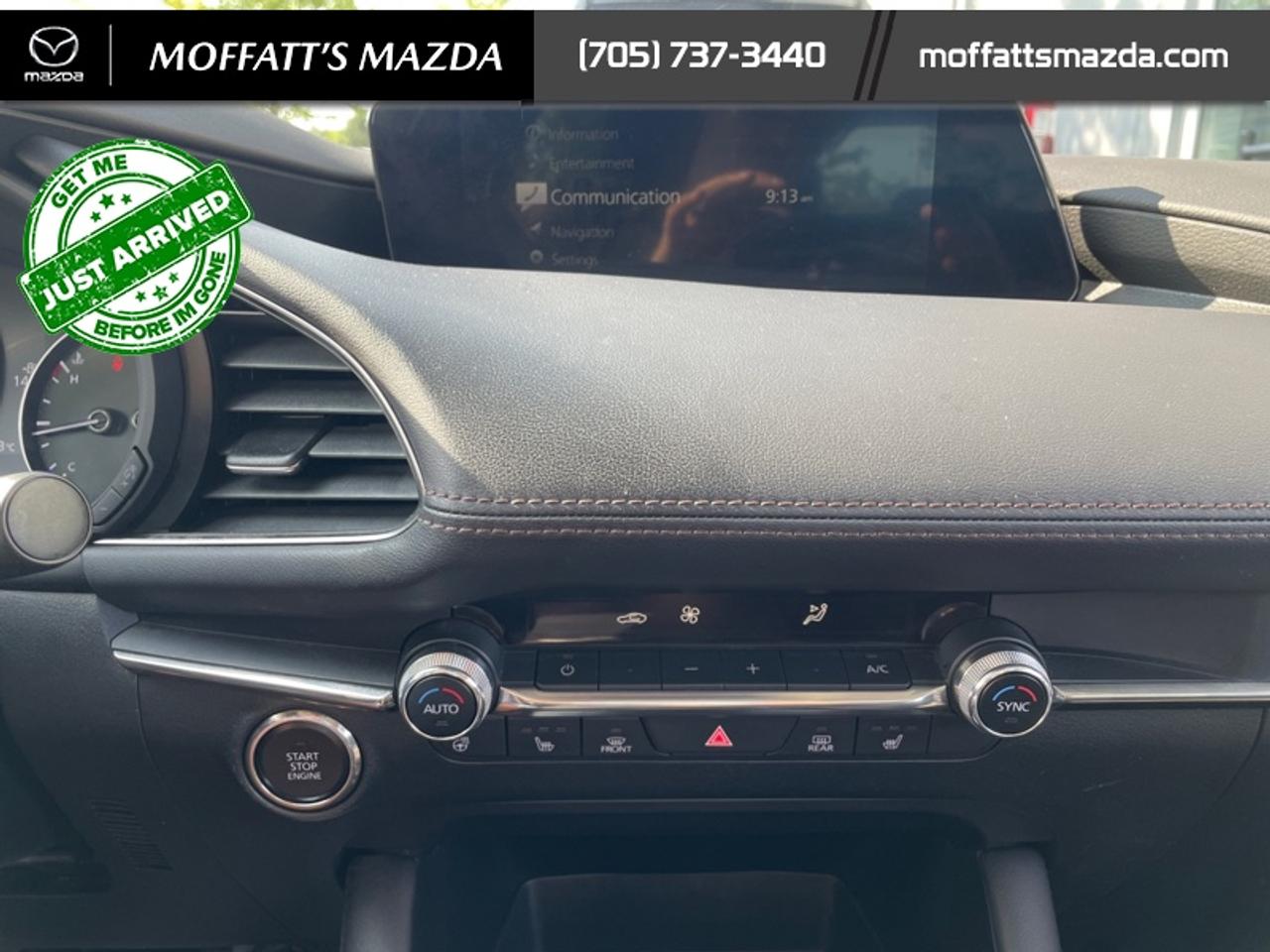 2023 Mazda MAZDA3 GT Photo
