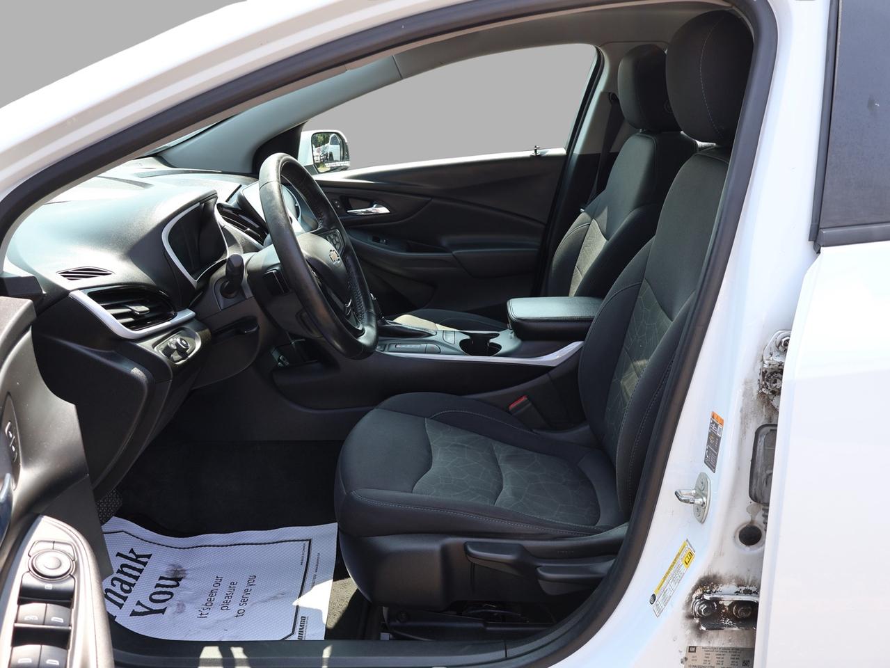 2017 Chevrolet Volt LT CERTIFIED CAMERA BLUETOOTH HEATED SEATS CRUISE ALLOYS Photo