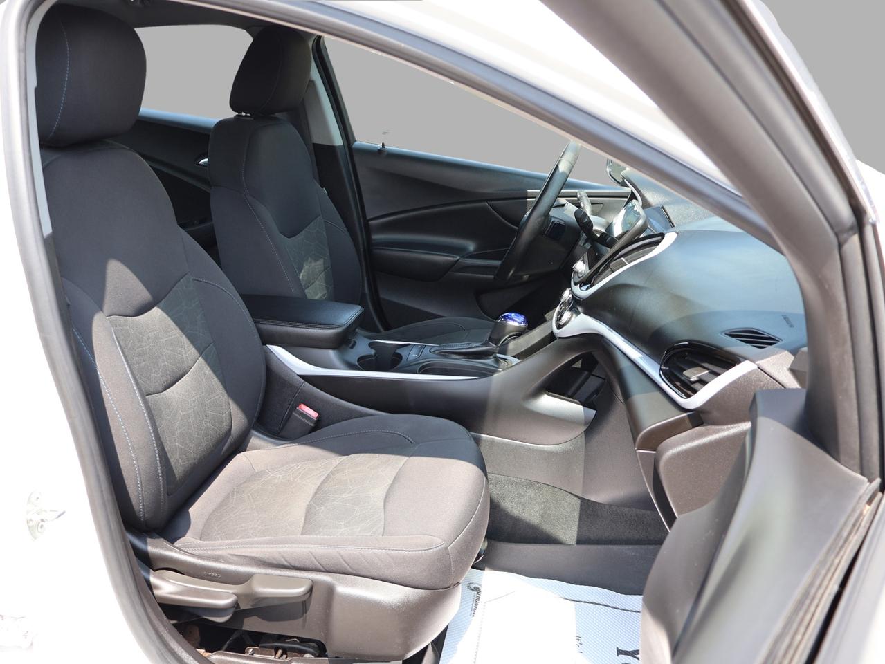 2017 Chevrolet Volt LT CERTIFIED CAMERA BLUETOOTH HEATED SEATS CRUISE ALLOYS Photo