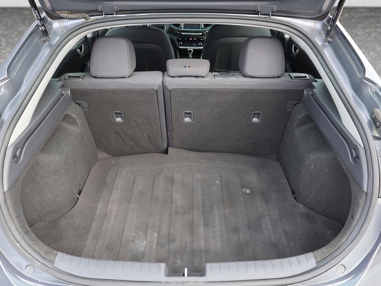 2019 Hyundai Ioniq Hybrid ESSENTIAL CERTIFIED *ACCIDENT FREE*HYUNDAI MAINTAIN* CAMERA BLUETOOTH HEATED SEATS CRUISE ALLOYS Photo