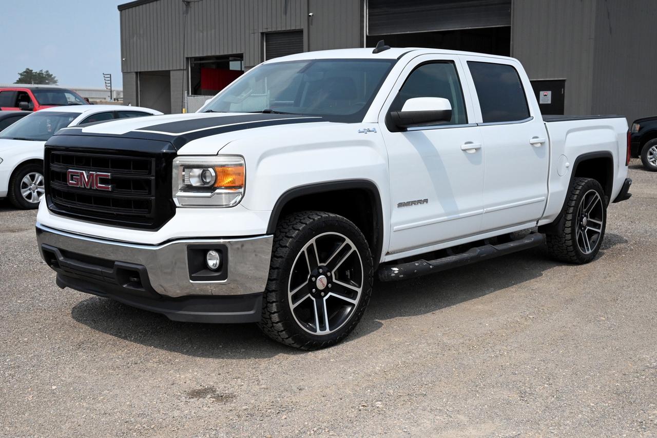<p><span>MORE INFORMATION COMING SOON!<br><br>Key Features:</span><span><br></span><span><br>- 4x4<br>- Crew Cab<br>- Heated Leather Seats<br>- Remote Start<br>- Rear Vision Camera<br>- 8-Inch Touchscreen Display<br>- Dual-Zone Automatic Climate Control<br>- Rear Window Defogger<br>- Leather-Wrapped Steering Wheel<br>- Black-Painted Grille<br>- Black Tubular Side Steps<br>- 20-Inch Black Aluminum Wheels<br>- 5.3L EcoTec3 8-Cylinder Engine<br><br><span>Exterior Colour:</span> White<br><span>Interior Colour:</span> Jet Black Leather</span><span><br><br></span><span>Unlock a full year of exclusive VIP benefits with your purchase! Enjoy 20% off labour, 25% off tires, free windshield stone chip repairs, and so much more. Visit saskatoonauto.ca for all the details.<br></span><span><br>Honesty Pricing eliminates the haggle hassle by providing you with our lowest possible selling price up front. In fact, it is the lowest price in our market, and we will prove it by disclosing a comprehensive market report of what our competitors are selling similar vehicles for.<br></span><span><br>This vehicle meets our Diamond Certification standard, which begins by selecting only premium quality vehicles and subjecting them to a much more comprehensive inspection process than typical dealerships use. Diamond Certified ensures a clean history, exceptional appearance and problem-free operation.<br></span><span><br>At Saskatoon Auto Connection we sell pre-owned automobiles the way we would like to buy them ourselves. Since 2008, we have been dedicated to providing the highest level of integrity and transparency in our industry, in combination with the highest quality vehicles at the most competitive prices in Saskatchewan. Our friendly staff is ready to positively redefine your expectations of the pre-owned automobile space.</span></p>
